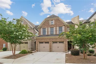 4900 Berkeley Glen Drive, Peachtree Corners, GA 30092 - Photo 2