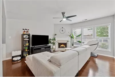 4900 Berkeley Glen Drive, Peachtree Corners, GA 30092 - Photo 8