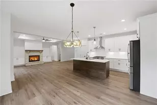 320 Evie Ln, Canton, GA 30115 - Photo 8
