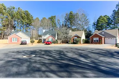 2733 General Schwarzkopf Court NW, Kennesaw, GA 30152 - Photo 8