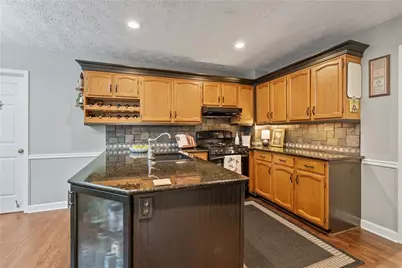 2696 S Arbor Drive, Marietta, GA 30066 - Photo 10