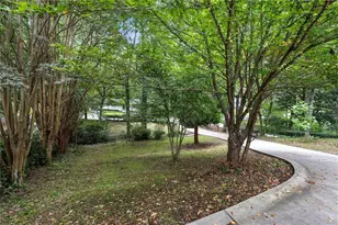 1277 Brookshire Ln NE, Brookhaven, GA 30319 - Photo 24