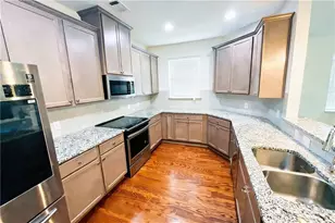 602 Lofty Ln SW, Atlanta, GA 30331 - Photo 10