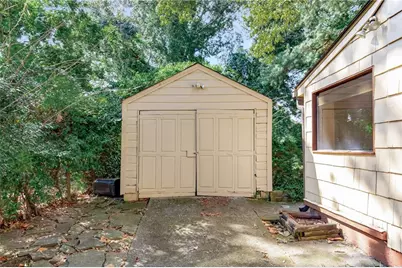 1951 Dresden Drive NE, Brookhaven, GA 30319 - Photo 30