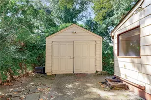 1951 Dresden Dr NE, Brookhaven, GA 30319 - Photo 30