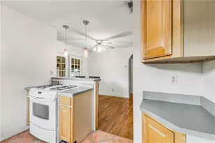 1951 Dresden Dr NE, Brookhaven, GA 30319 - Photo 10