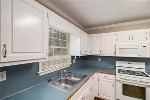 340 Radcliffe Trce, Covington, GA 30016 - Photo 14