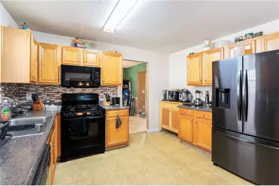 1343 Alice Avenue, Lithonia, GA 30058 - Photo 10