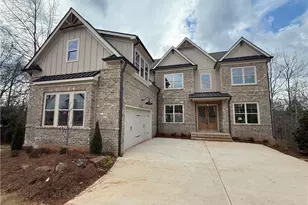 6075 Fairway Park Ln, Jefferson, GA 30549 - Photo 2