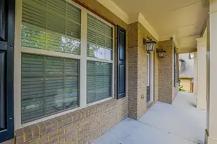 1403 Sparkling Cove Dr, Buford, GA 30518 - Photo 4