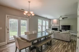 1403 Sparkling Cove Dr, Buford, GA 30518 - Photo 16