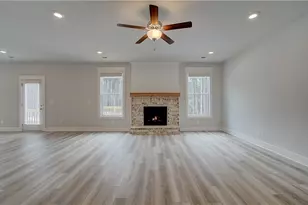 88 Slick Ct, Senoia, GA 30276 - Photo 10