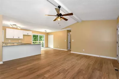 5119 Ash Circle, Gainesville, GA 30504 - Photo 8