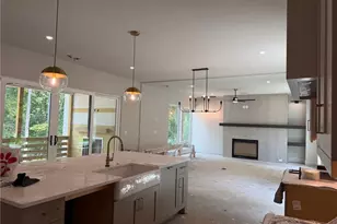 130 Cedarwood Ln, Roswell, GA 30075 - Photo 30