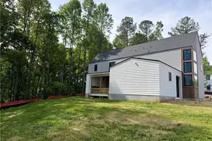 130 Cedarwood Ln, Roswell, GA 30075 - Photo 6