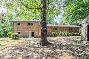 3961 Summit Dr, Douglasville, GA 30135 - Photo 4