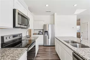 415 Knightsbridge Ln, Winder, GA 30680 - Photo 16