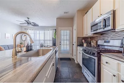 6436 Portside Way, Flowery Branch, GA 30542 - Photo 10