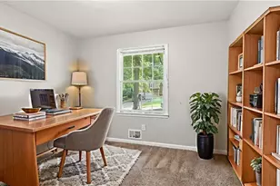 4486 Housworth Dr, Lithonia, GA 30038 - Photo 6