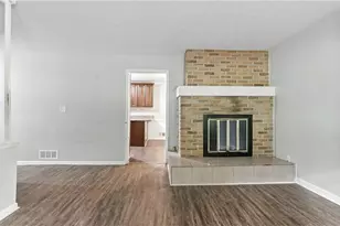 4486 Housworth Dr, Lithonia, GA 30038 - Photo 10