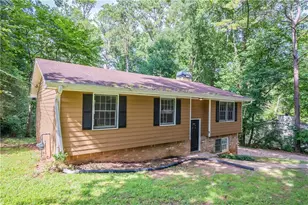 4486 Housworth Dr, Lithonia, GA 30038 - Photo 2