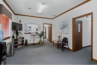 2950 Stone Hogan Conn SW #Bldg 4, Atlanta, GA 30331 - Photo 2