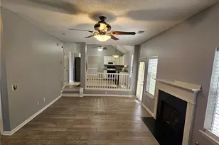 310 Pecan Wood Cir, Fairburn, GA 30213 - Photo 8