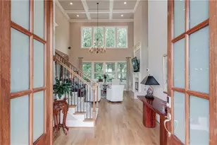 5392 Retreat Dr, Flowery Branch, GA 30542 - Photo 8