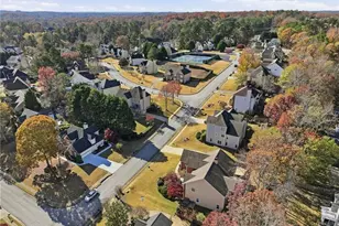 120 Saddle Tree Way, Sugar Hill, GA 30518 - Photo 8