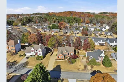 120 Saddle Tree Way, Sugar Hill, GA 30518 - Photo 6