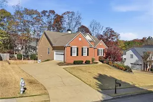 120 Saddle Tree Way, Sugar Hill, GA 30518 - Photo 4