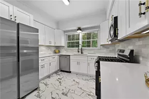 2698 Collier Dr NW, Atlanta, GA 30318 - Photo 20