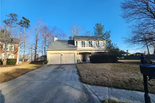2052 Tallapoosa Dr, Duluth, GA 30097 - Photo 2