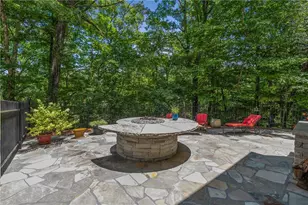 9035 River Run, Atlanta, GA 30350 - Photo 4