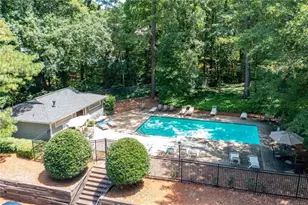 508 Warm Springs Cir, Roswell, GA 30075 - Photo 18