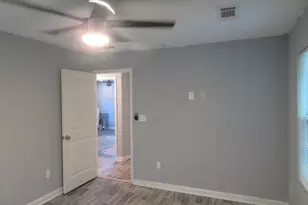 248 Upshaw St SW, Atlanta, GA 30315 - Photo 10