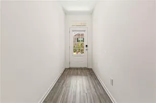 892 Edwin Ln, Sugar Hill, GA 30518 - Photo 4