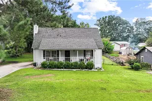 5017 Valley St, Oakwood, GA 30566 - Photo 2