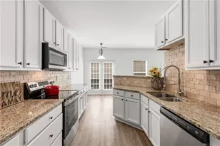 1776 Willow Branch Ln NW, Kennesaw, GA 30152 - Photo 12