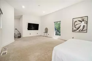 1087 Lee Cir NE, Atlanta, GA 30324 - Photo 20