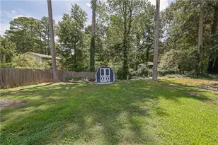 562 Plantation Blvd, Lawrenceville, GA 30046 - Photo 32