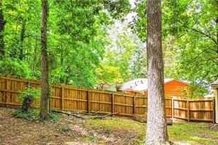 5285 Martins Crossing Rd, Stone Mountain, GA 30088 - Photo 4