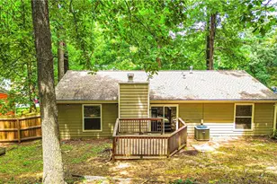 5285 Martins Crossing Rd, Stone Mountain, GA 30088 - Photo 16