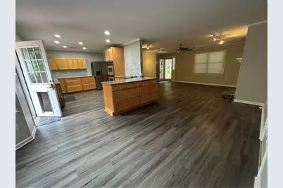 1420 Hillside Place SE, Conyers, GA 30094 - Photo 6