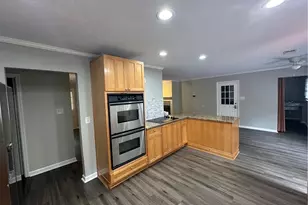 1420 Hillside Pl SE, Conyers, GA 30094 - Photo 10