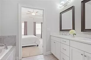 1096 Township Square, Alpharetta, GA 30022 - Photo 24