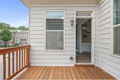 1096 Township Square, Alpharetta, GA 30022 - Photo 16