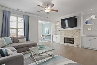 1096 Township Square, Alpharetta, GA 30022 - Photo 10