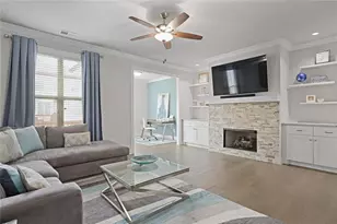 1096 Township Square, Alpharetta, GA 30022 - Photo 10