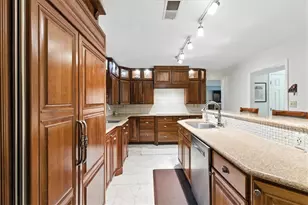 1034 W Mill Dr NW, Kennesaw, GA 30152 - Photo 10